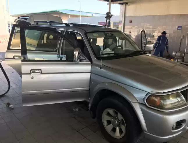 Использовал Mitsubishi Nativa Продается в Аль-Садд , Доха #5633 - 1  image 